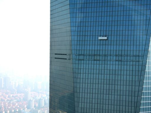 Sono 12 le nomine italiane di luglio nel mondo del Sgr e del private banking.